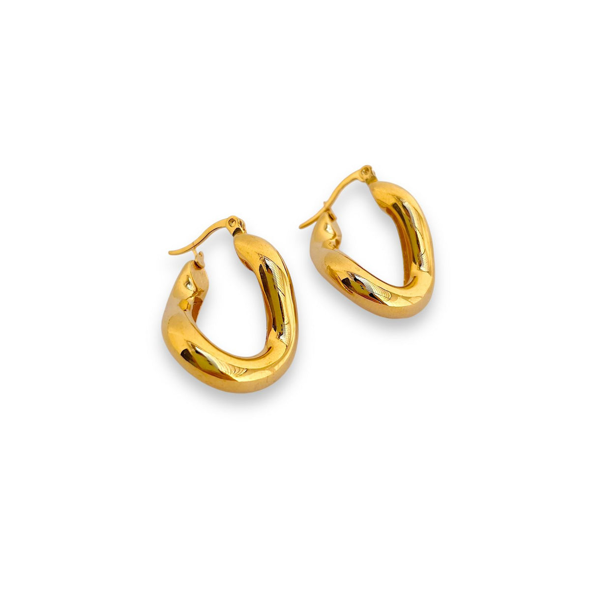 Simona Hoops